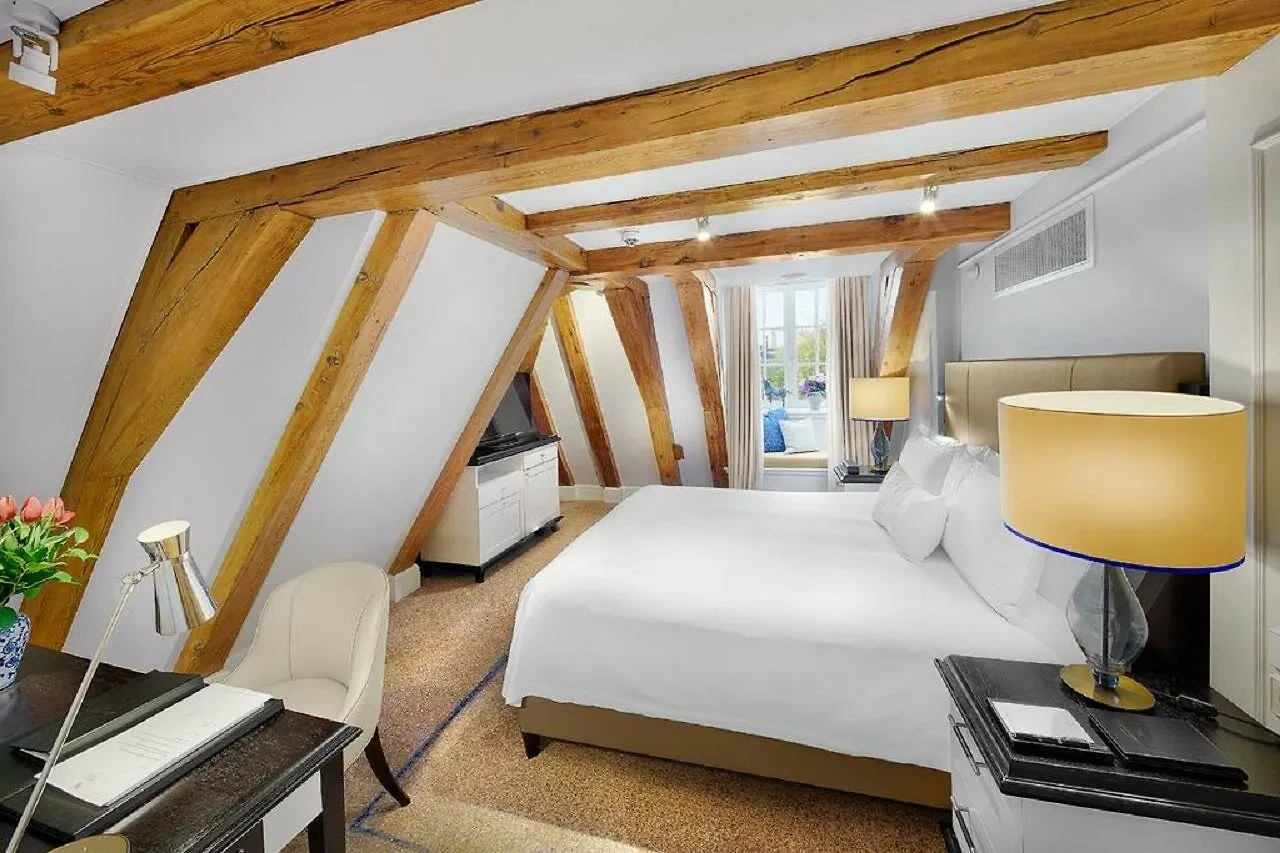 Waldorf Astoria Amsterdam Hotel 5*,