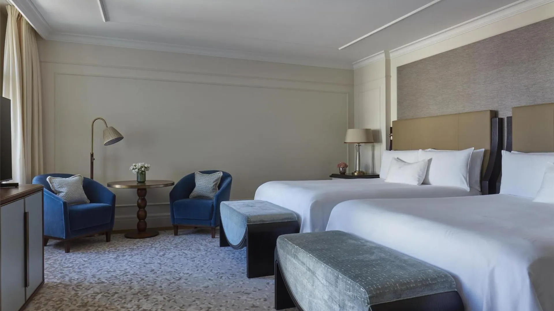 Waldorf Astoria Amsterdam Hotell 5*,